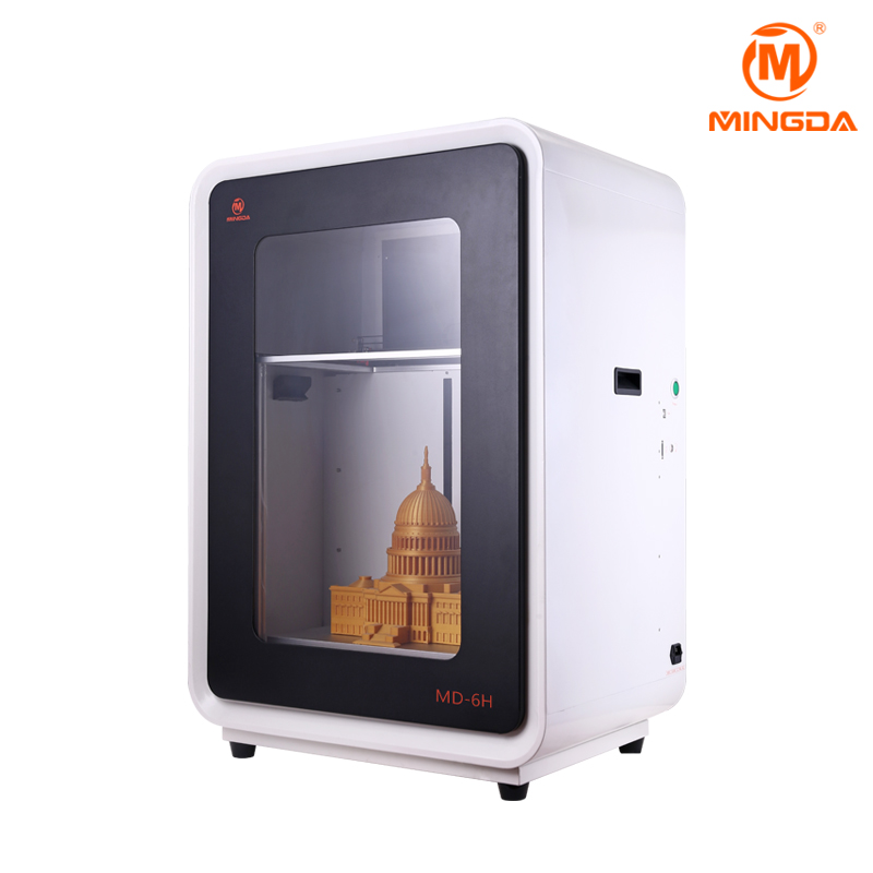 3D打印無人機(jī)來啦如今，3D打印技術(shù)正“無孔不入”地滲透到人們的生活中，3D打印機(jī)幾乎可應(yīng)用于市場各細(xì)分行業(yè)。在無人機(jī)制造領(lǐng)域中，相對傳統(tǒng)制造，3D打印無人機(jī)有著不可比擬的優(yōu)勢，3D打印機(jī)正以自身獨(dú)特(圖3)